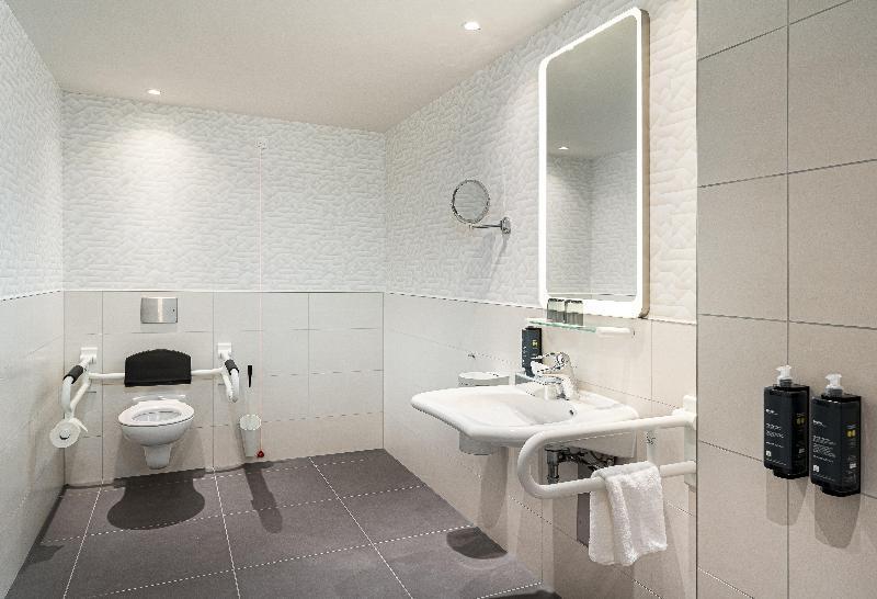 - - Hauptbahnhof By Ihg 4* Mannheim